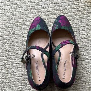 Via Spiga Black and Pink Mary Jane Flats